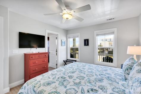 118 W Dolphin Drive Oak Island NC 28465