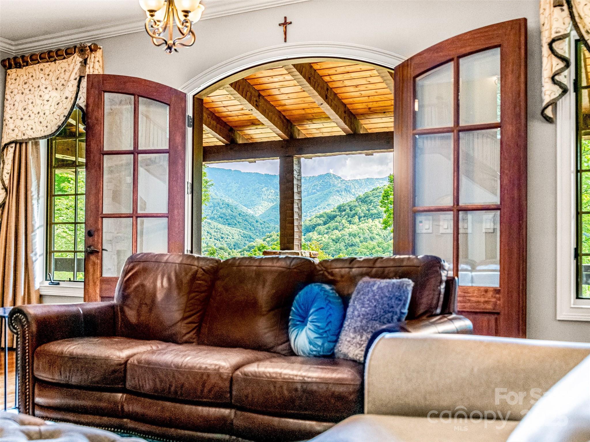 202 Emerald Lane Maggie Valley NC 28751