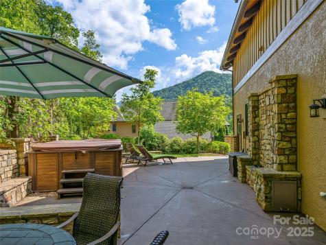 202 Emerald Lane Maggie Valley NC 28751