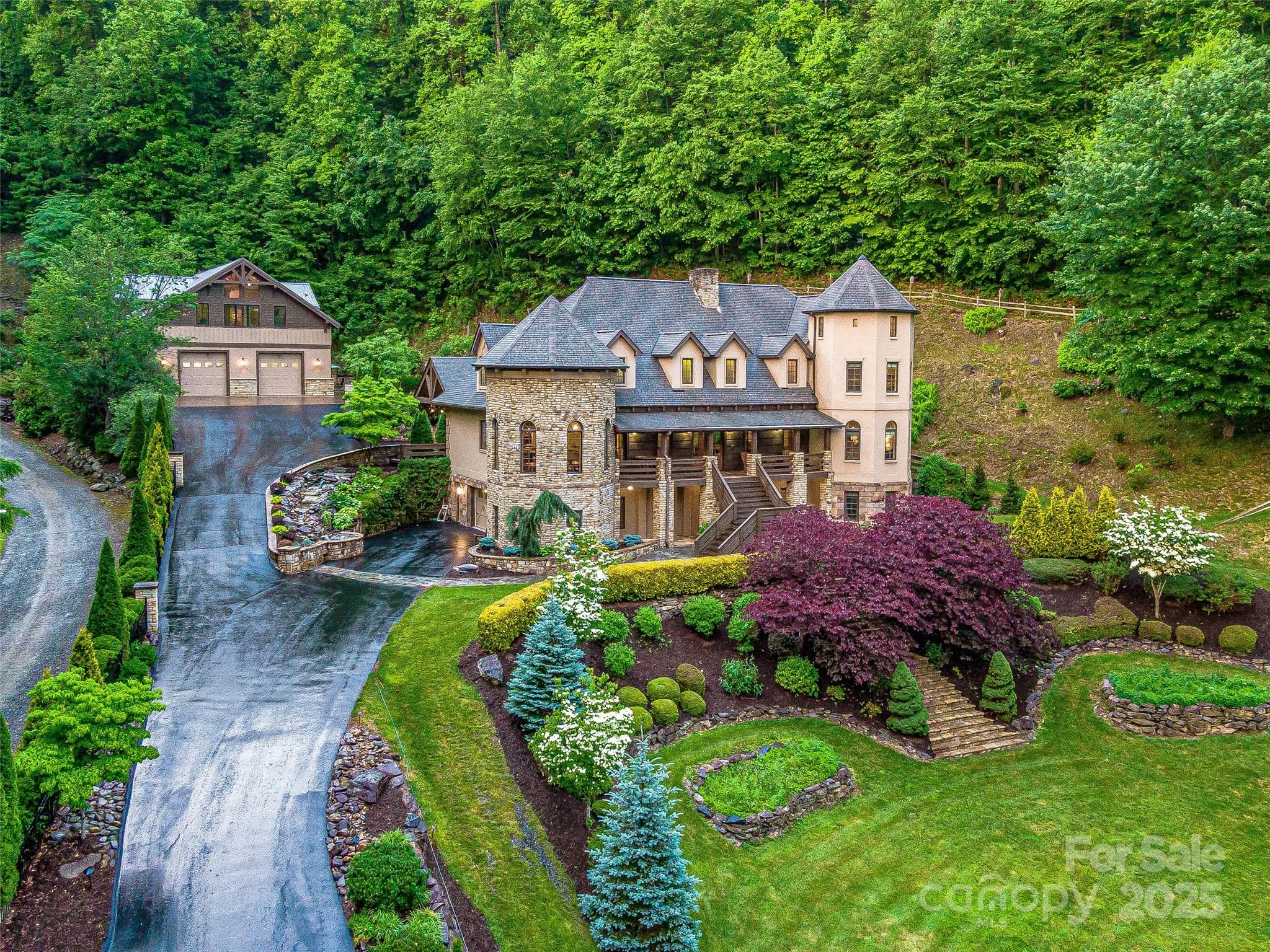 202 Emerald Lane Maggie Valley NC 28751