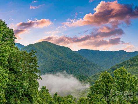 202 Emerald Lane Maggie Valley NC 28751