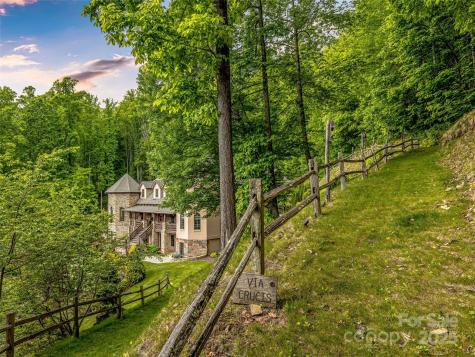 202 Emerald Lane Maggie Valley NC 28751