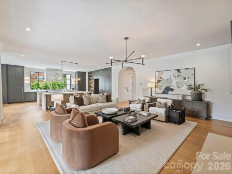 2317 Sharon Lane Charlotte NC 28211