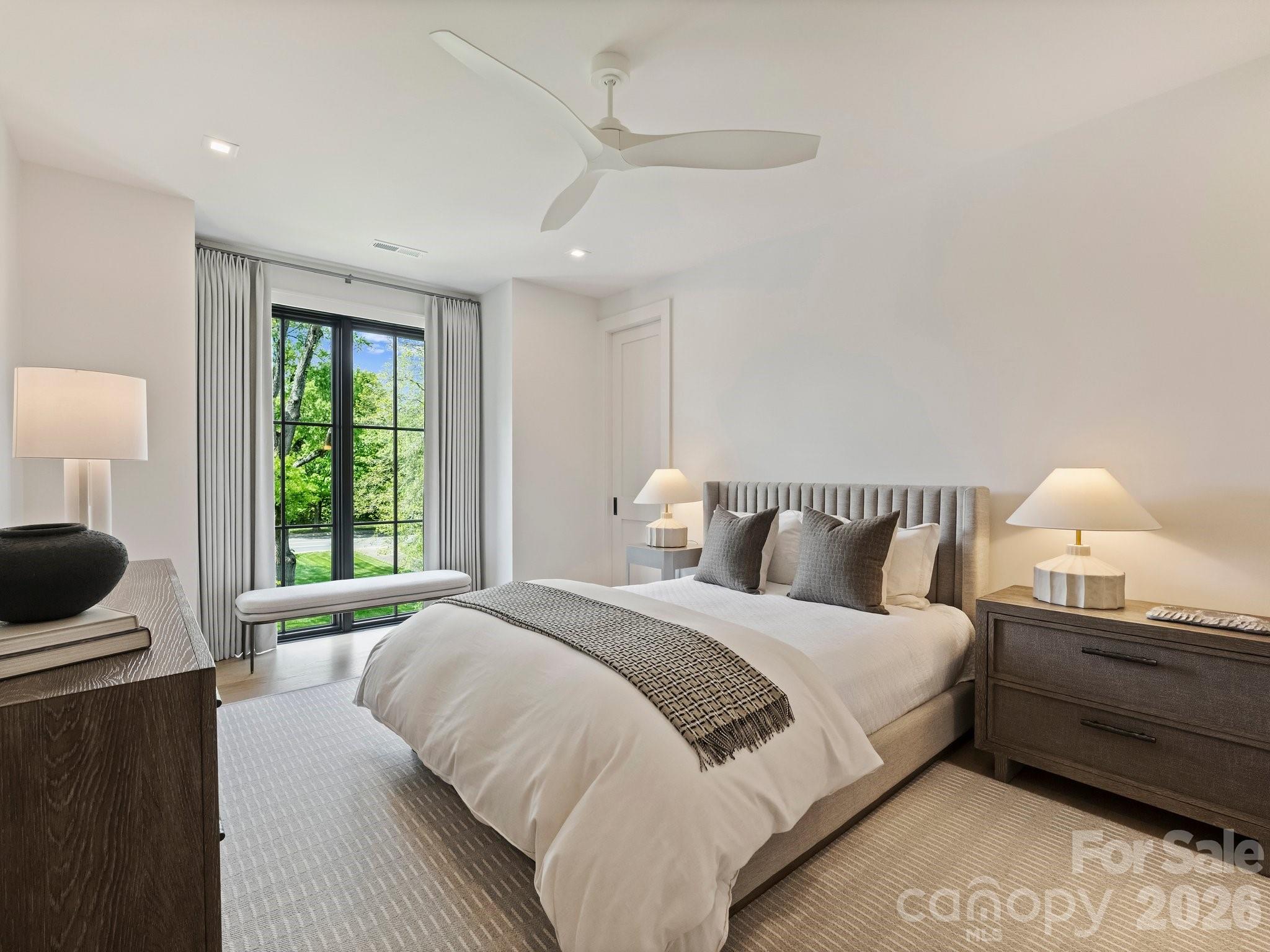 2317 Sharon Lane Charlotte NC 28211