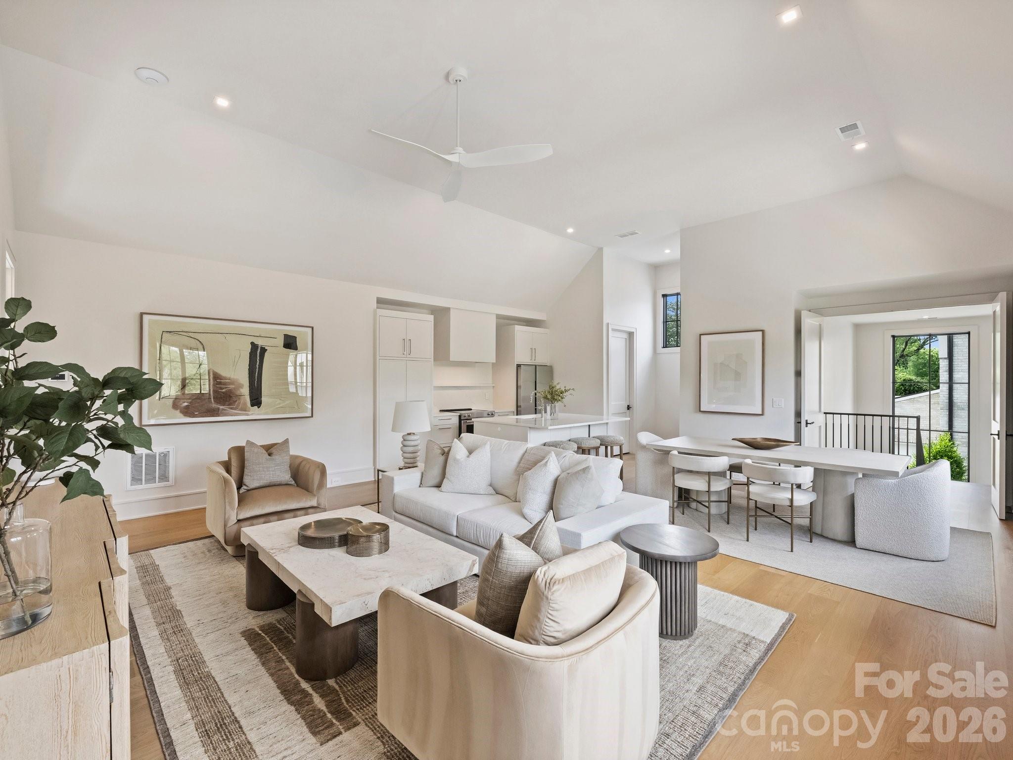 2317 Sharon Lane Charlotte NC 28211