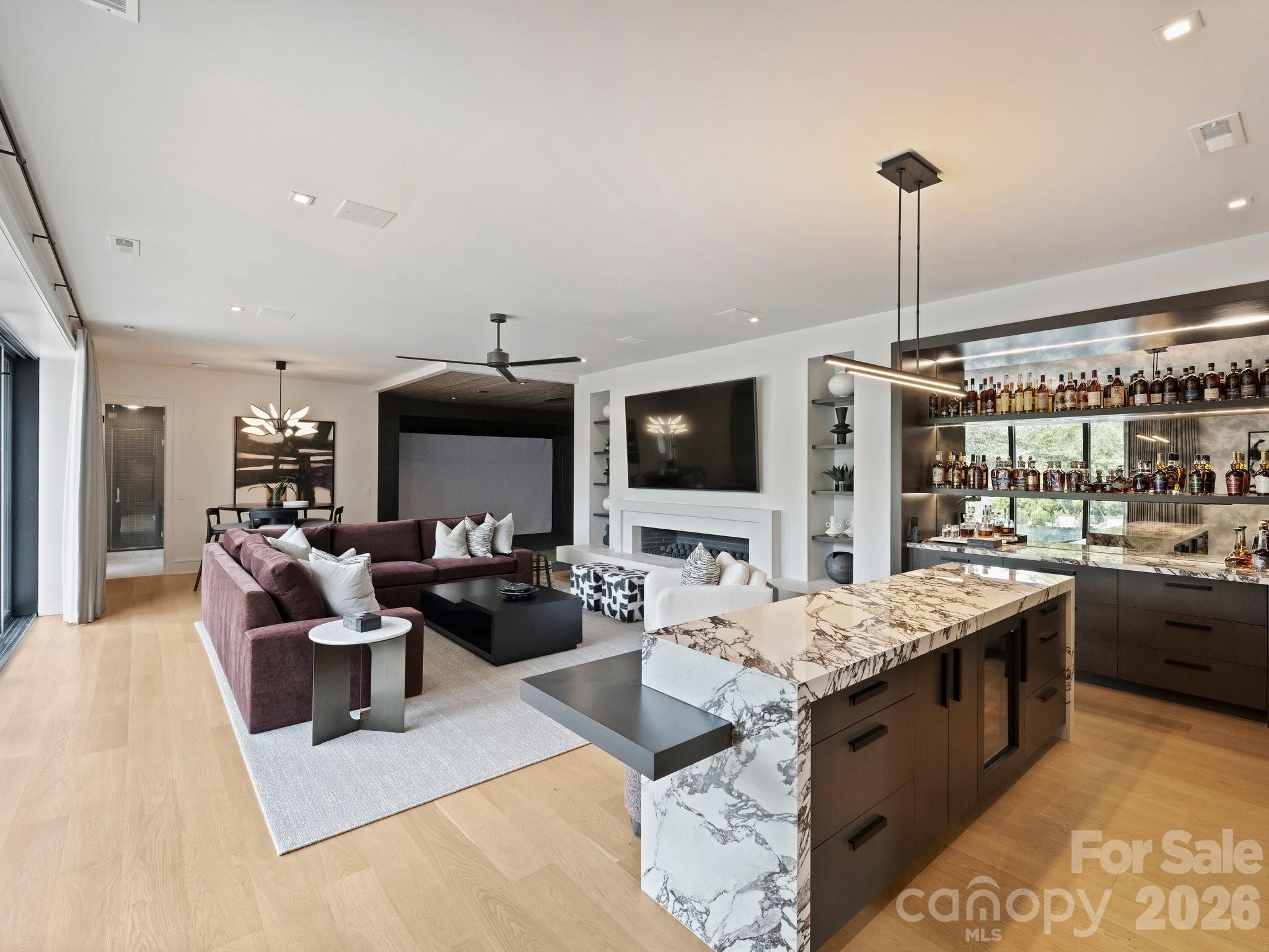 2317 Sharon Lane Charlotte NC 28211