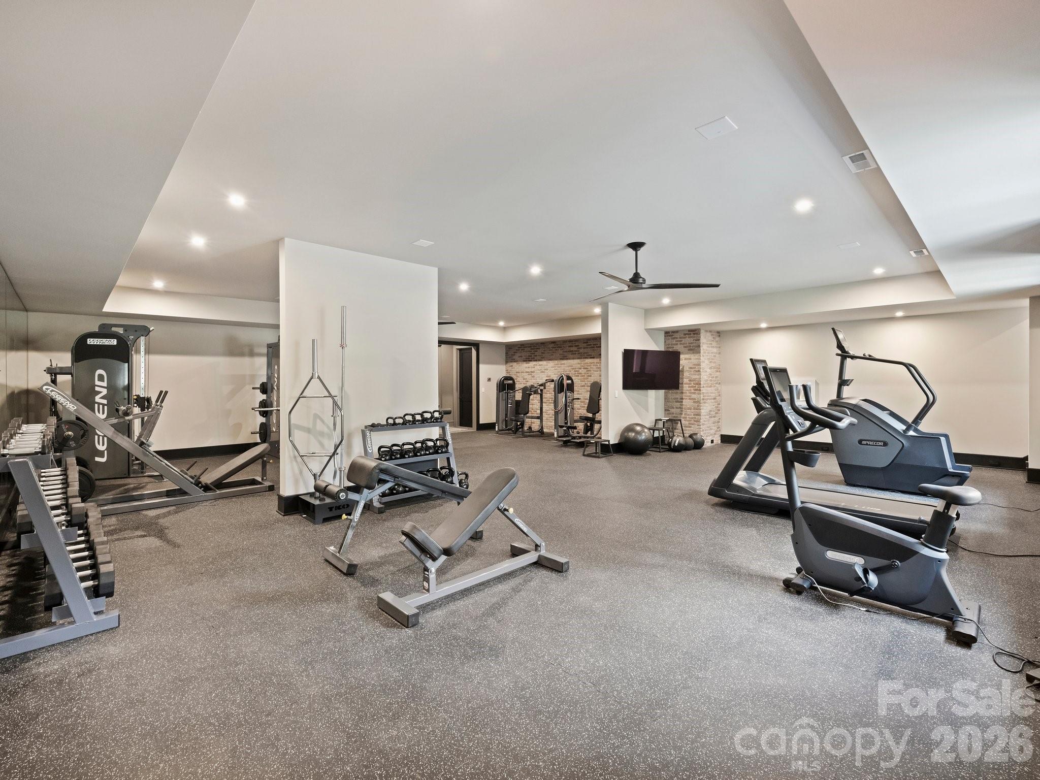2317 Sharon Lane Charlotte NC 28211