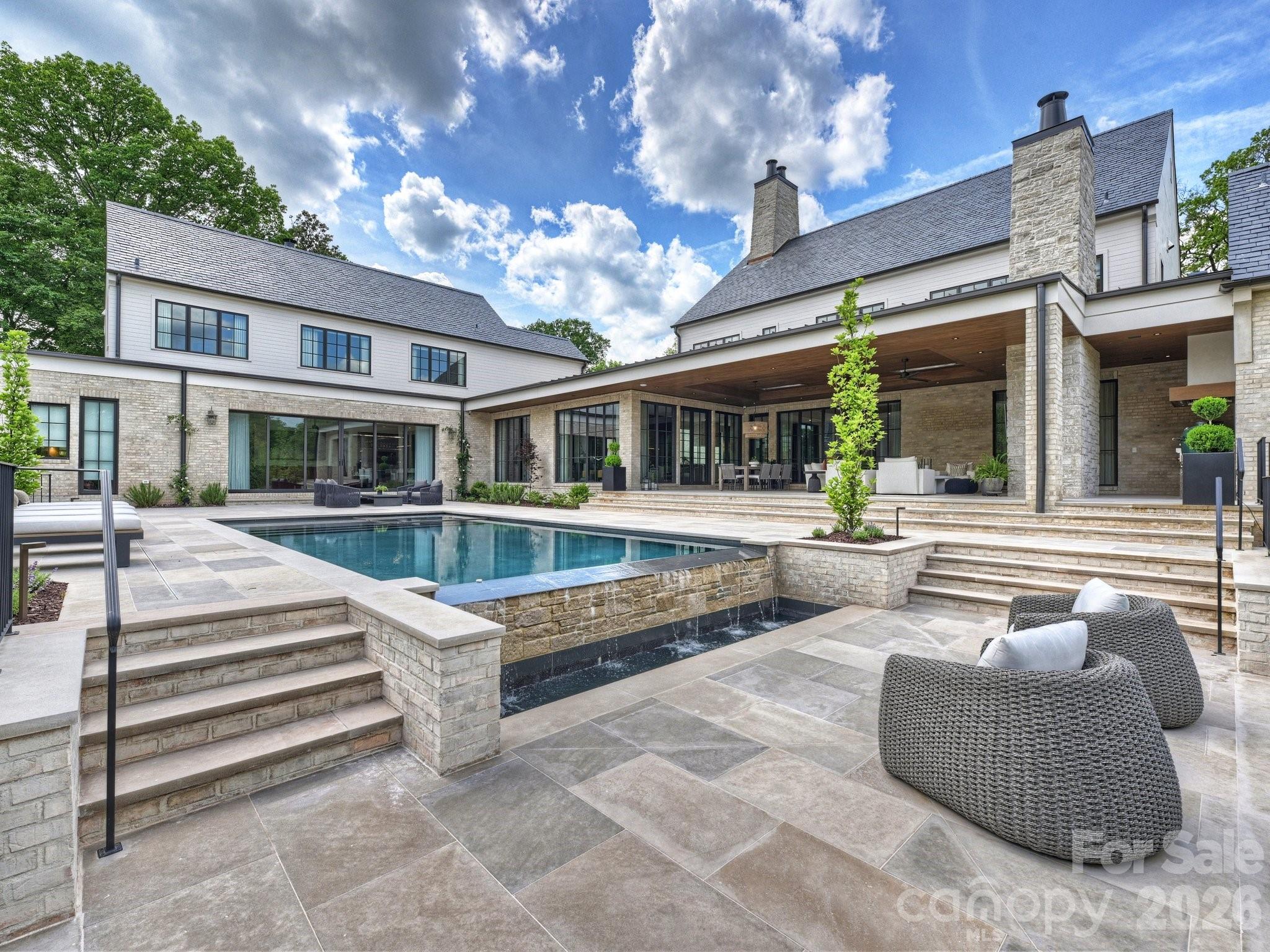 2317 Sharon Lane Charlotte NC 28211