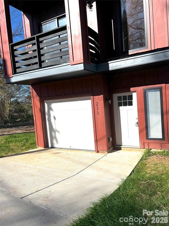211 S Webb Street Gastonia NC 28052