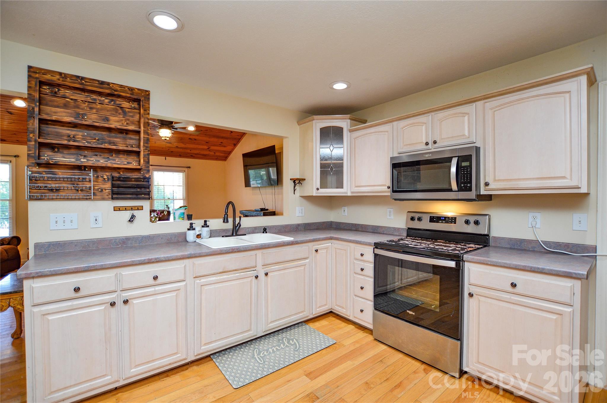 365 Wildlife Club Lane Taylorsville NC 28681