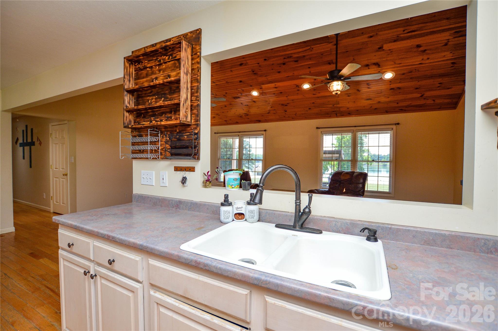 365 Wildlife Club Lane Taylorsville NC 28681