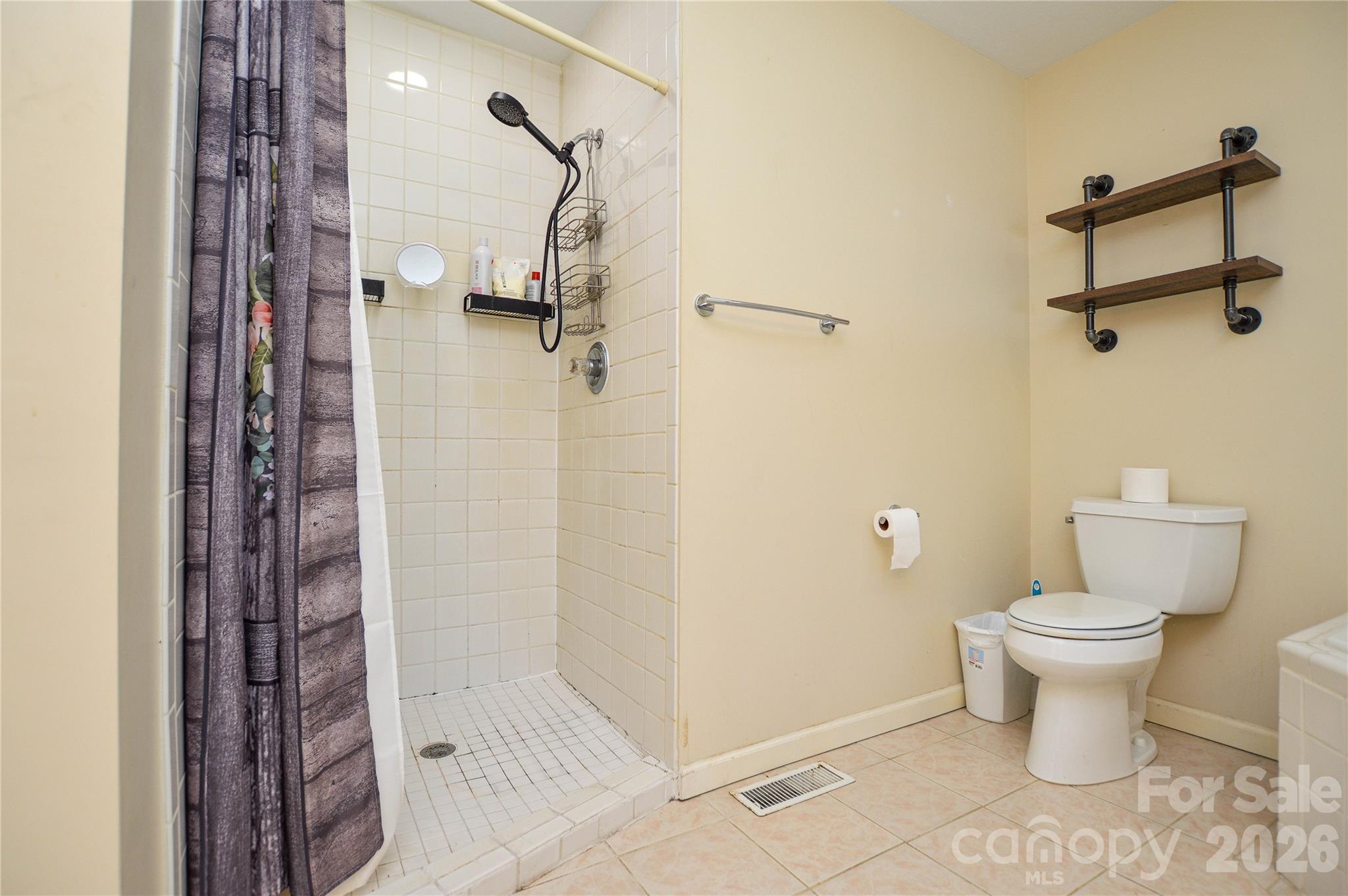 365 Wildlife Club Lane Taylorsville NC 28681