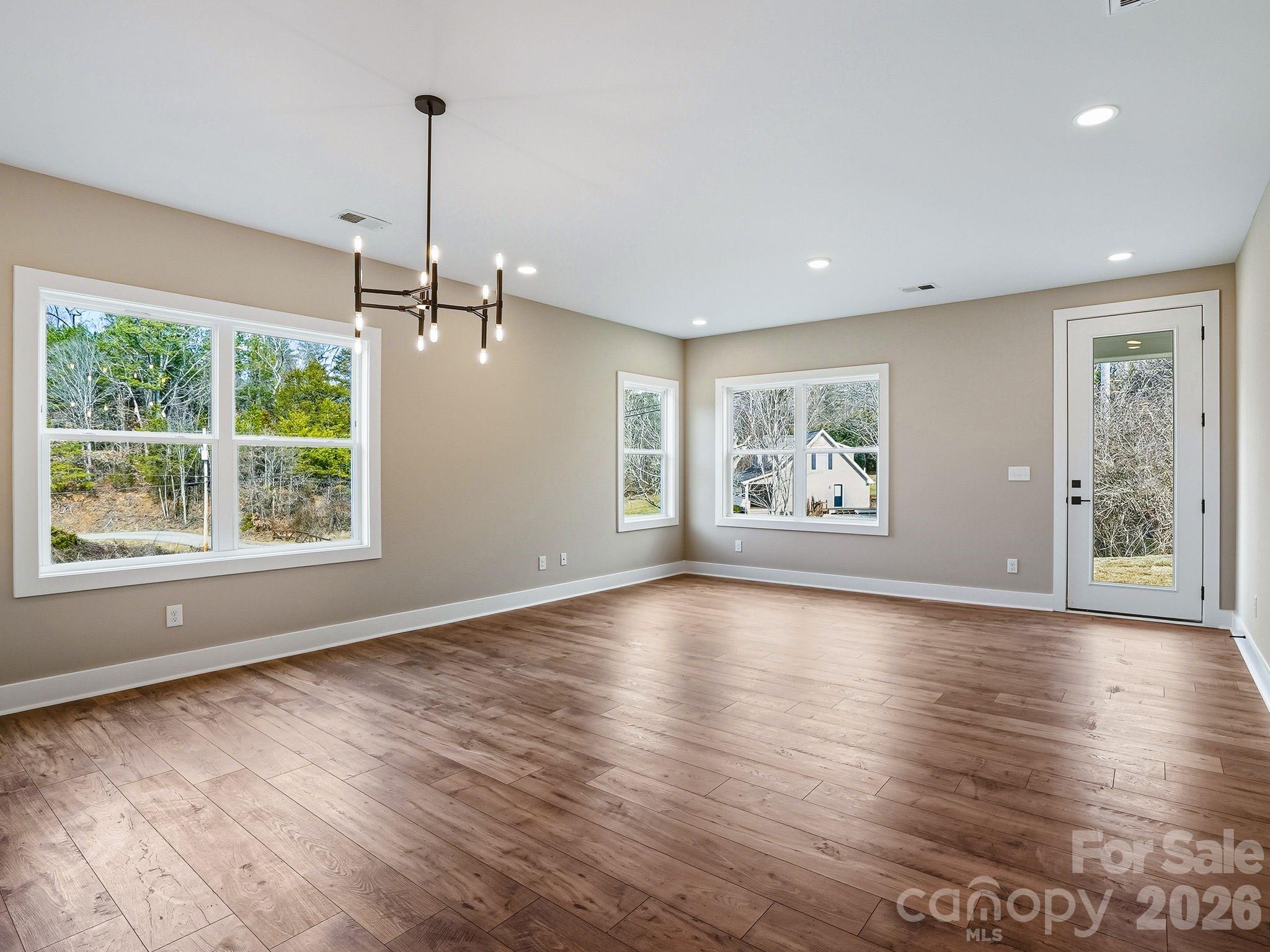 112 Chapel Crossing Lane Weaverville NC 28787