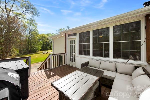 112 Brook Lane Mount Holly NC 28120