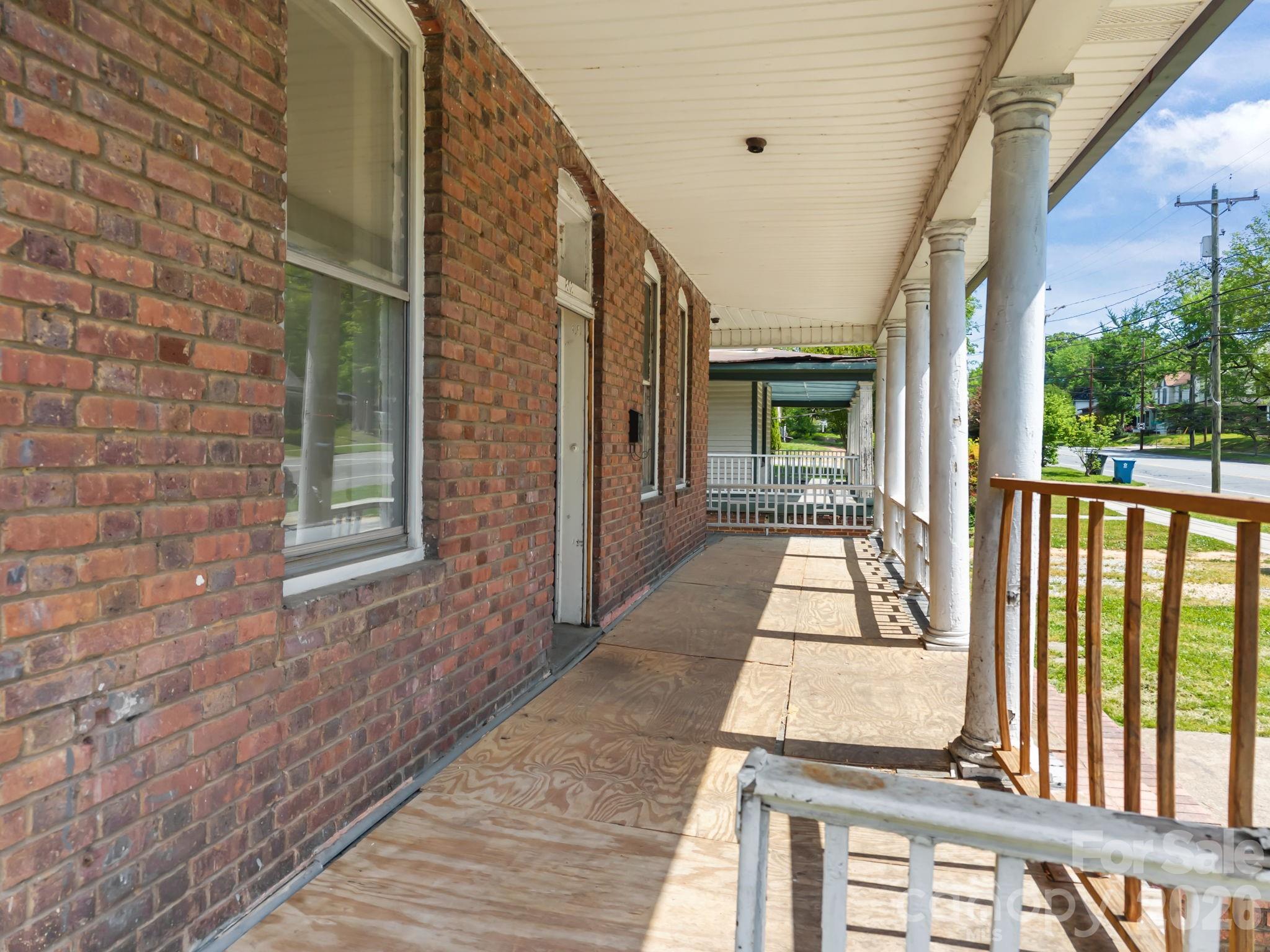 808 N Main Street N Salisbury NC 28144