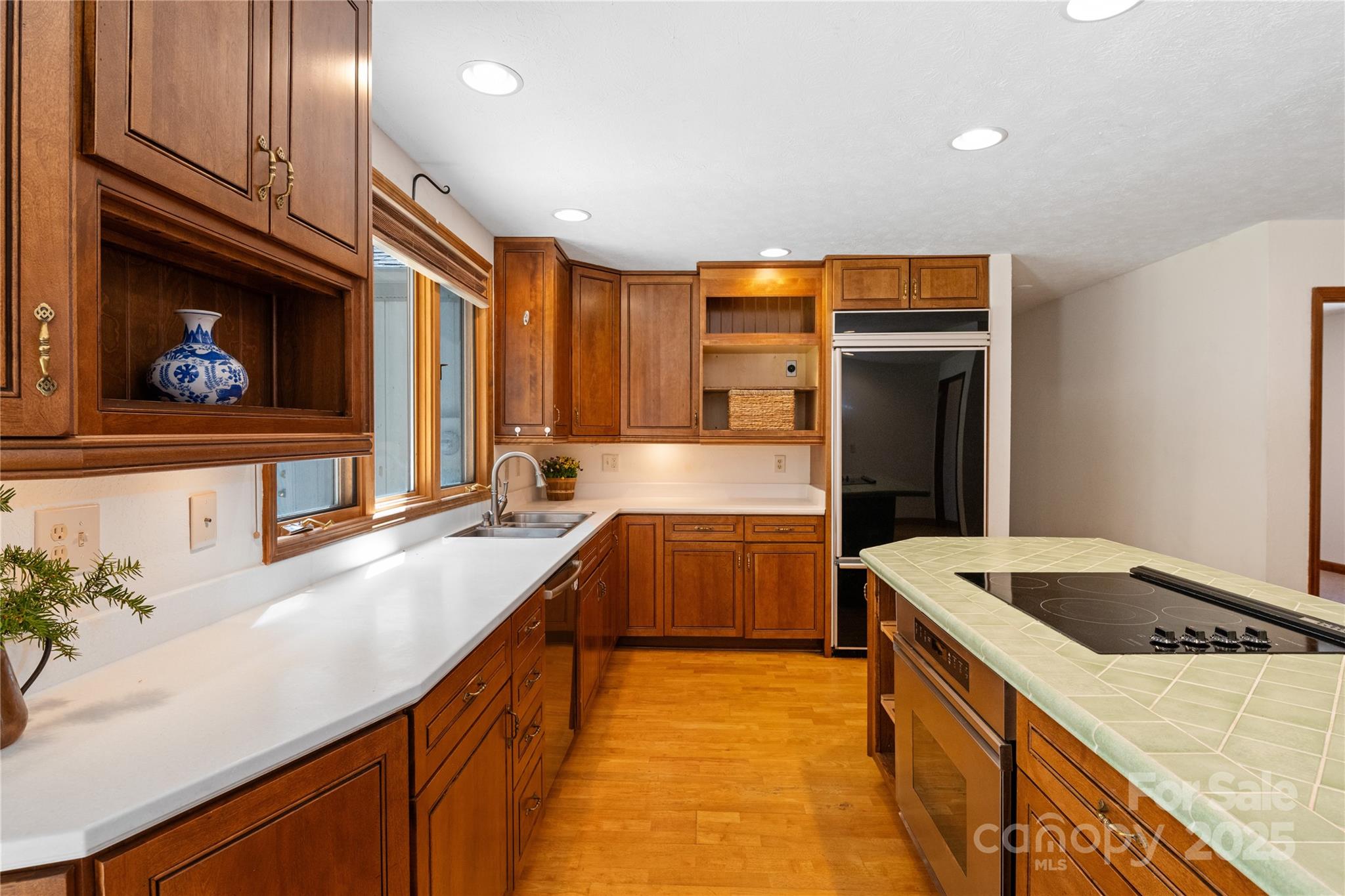 15 Elmwood Lane Asheville NC 28803