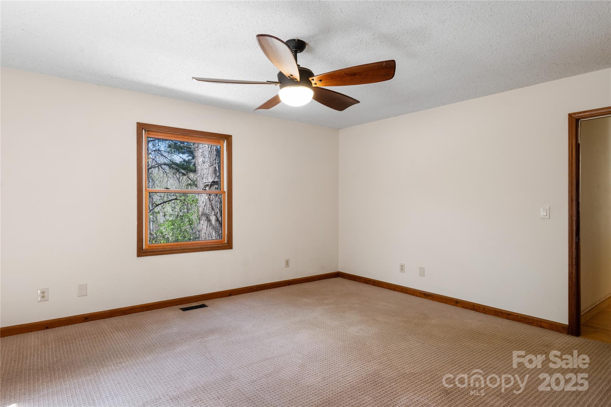 15 Elmwood Lane Asheville NC 28803