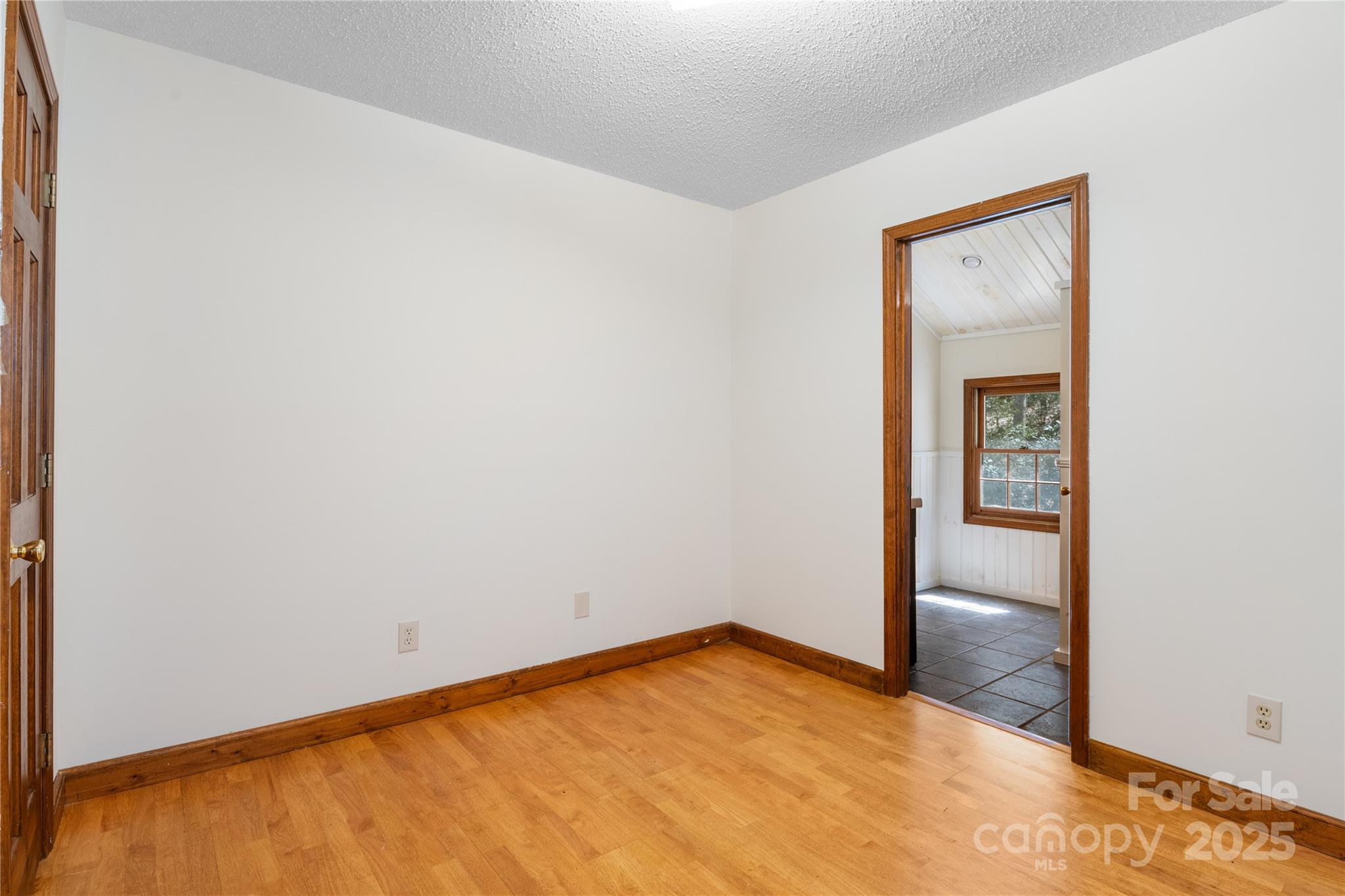 15 Elmwood Lane Asheville NC 28803