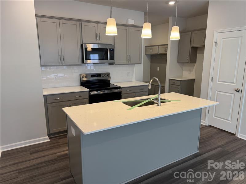 4614 Lakeview Road Charlotte NC 28216