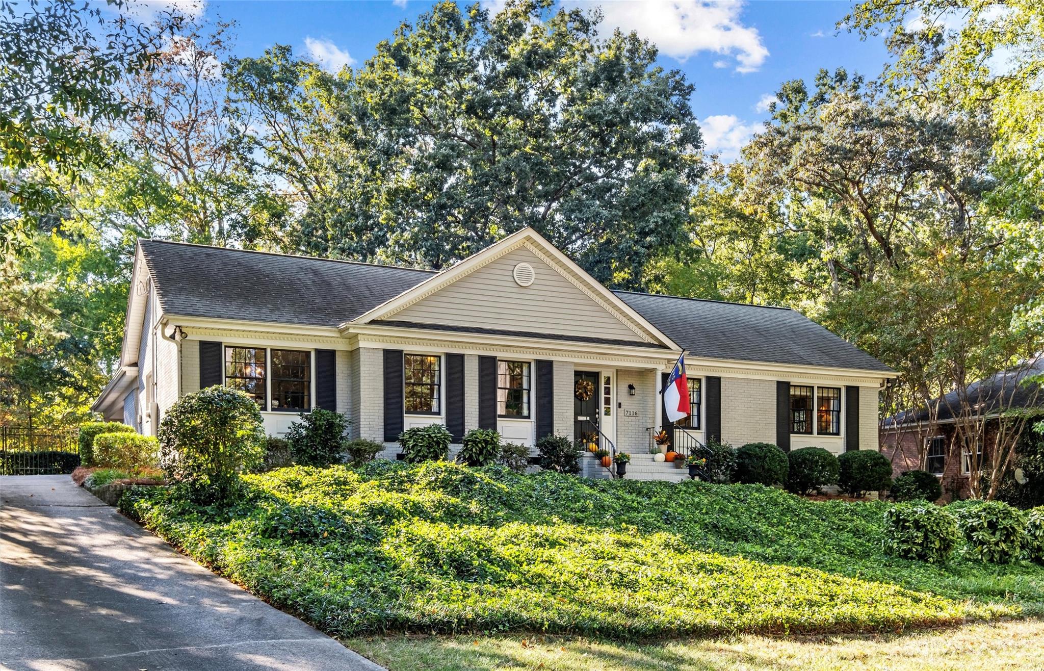 7116 Bridlespur Lane Charlotte NC 28210
