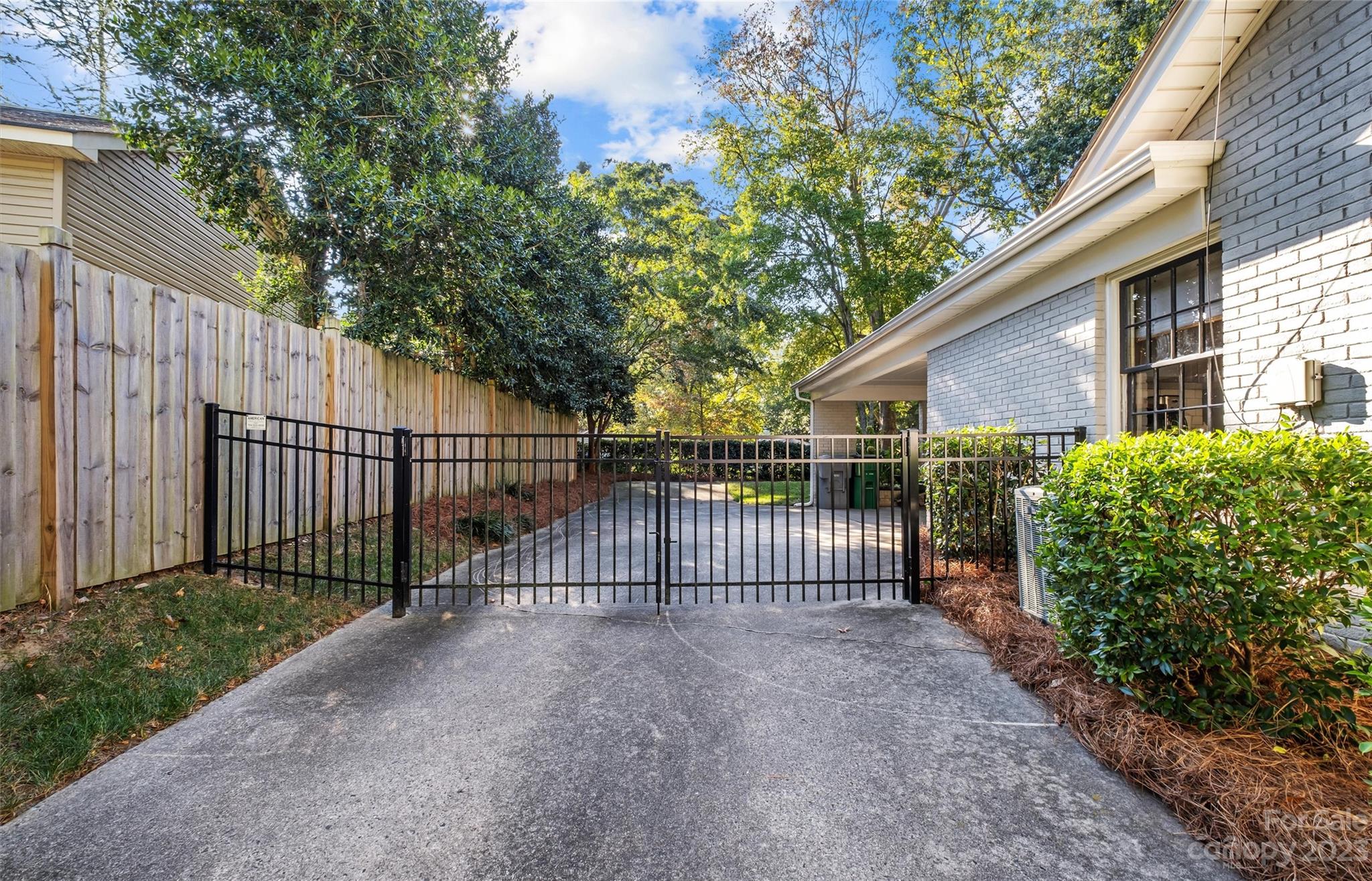 7116 Bridlespur Lane Charlotte NC 28210