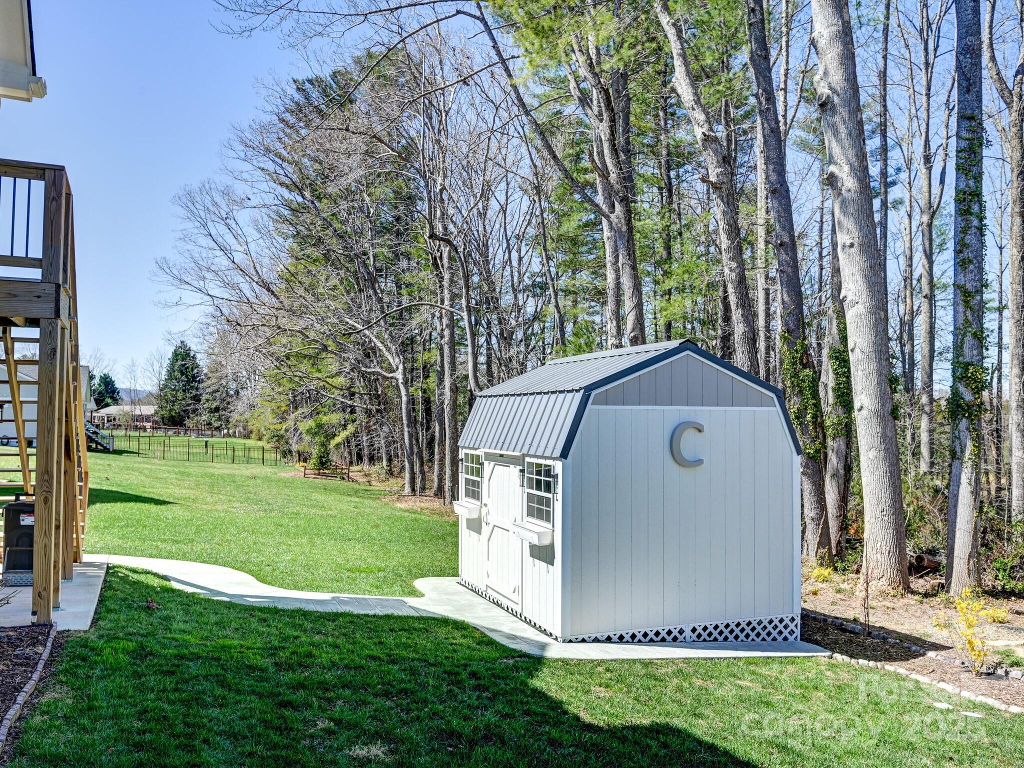 158 Windy Acres Knoll Drive Hendersonville NC 28792
