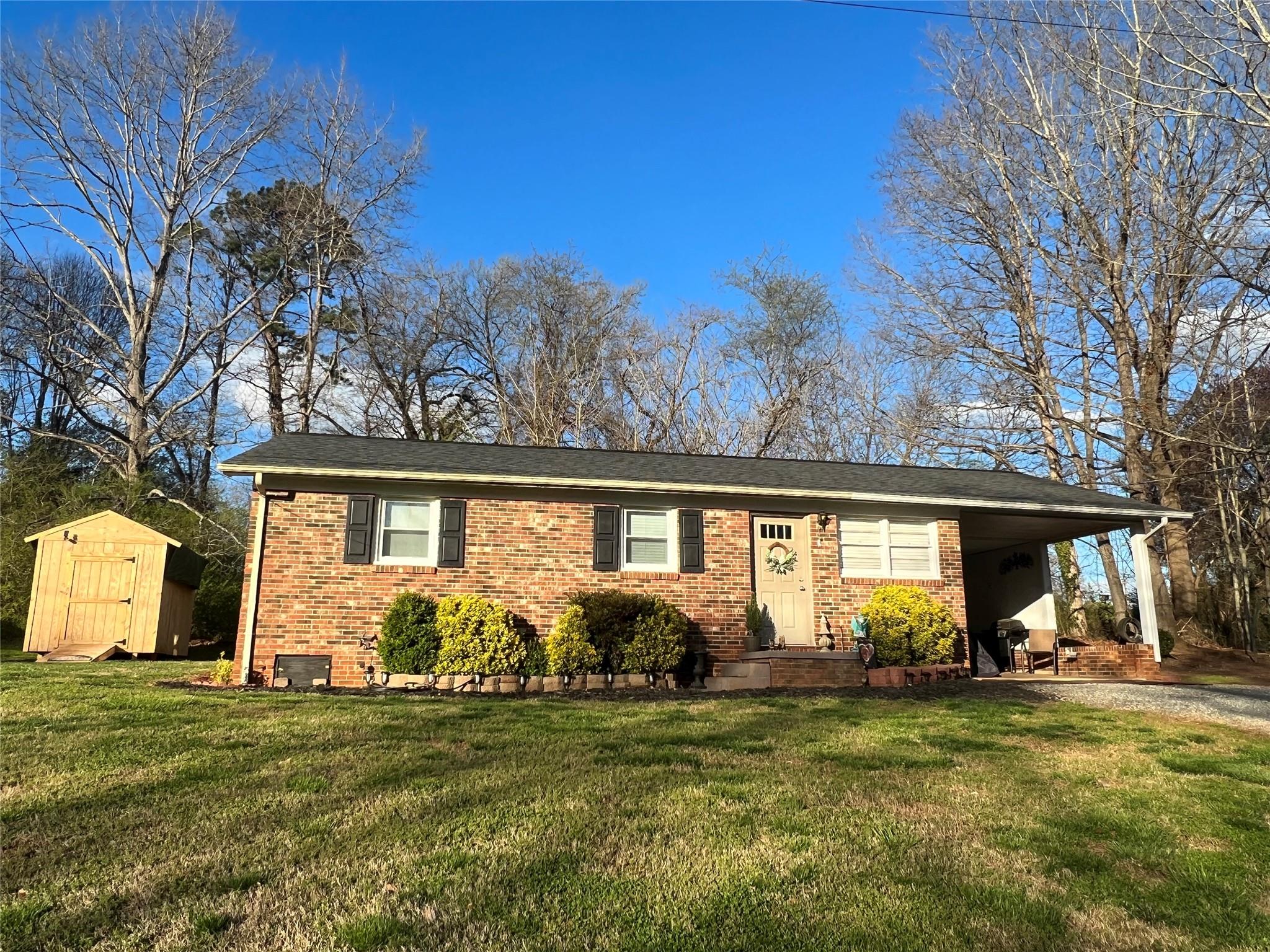 3301 10th Avenue NE Conover NC 28613