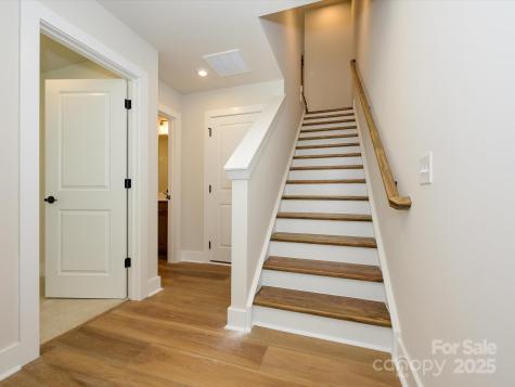 6009 Pivot Court Charlotte NC 28205