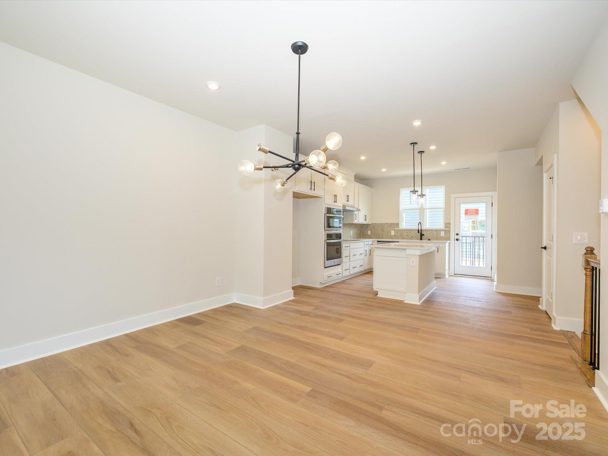 6009 Pivot Court Charlotte NC 28205