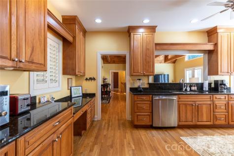 446 Windridge Drive Sugar Grove NC 28679