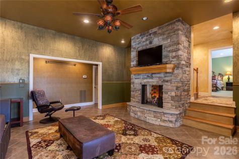 446 Windridge Drive Sugar Grove NC 28679