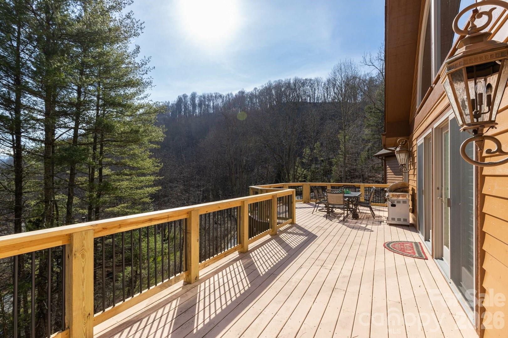446 Windridge Drive Sugar Grove NC 28679