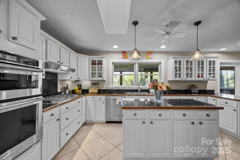 69 Blowing Ridge Lane Sylva NC 28779