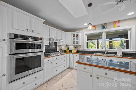 69 Blowing Ridge Lane Sylva NC 28779
