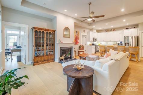 64 Creekside View Drive Asheville NC 28804