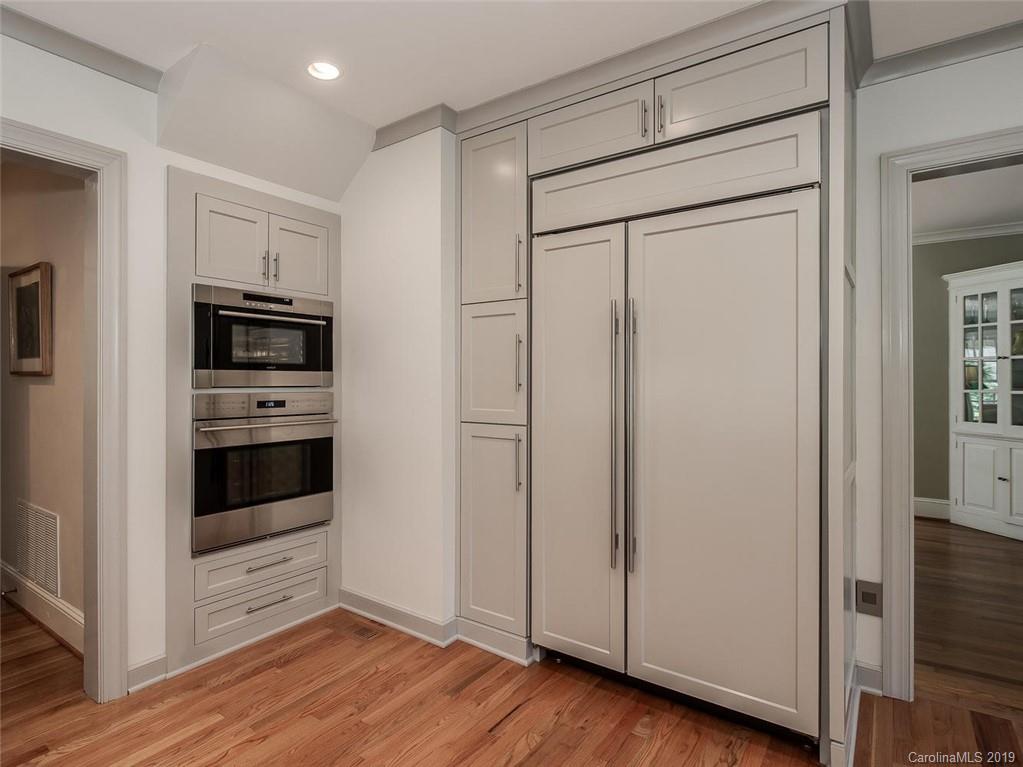 2720 Rothwood Drive Charlotte NC 28211