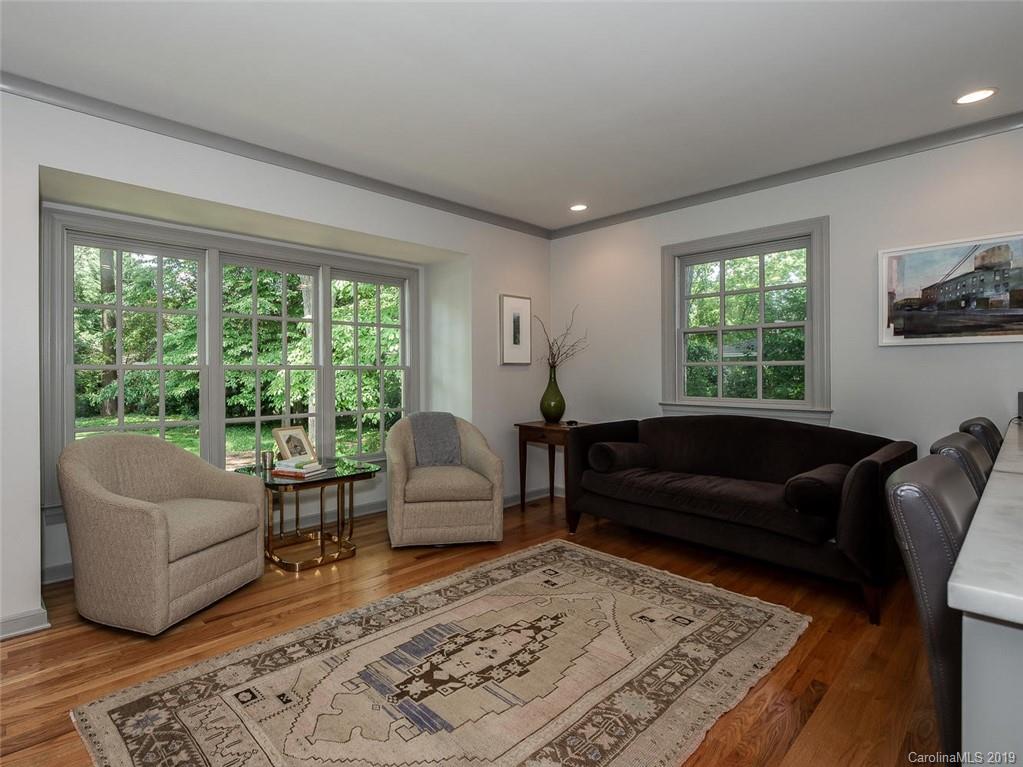 2720 Rothwood Drive Charlotte NC 28211