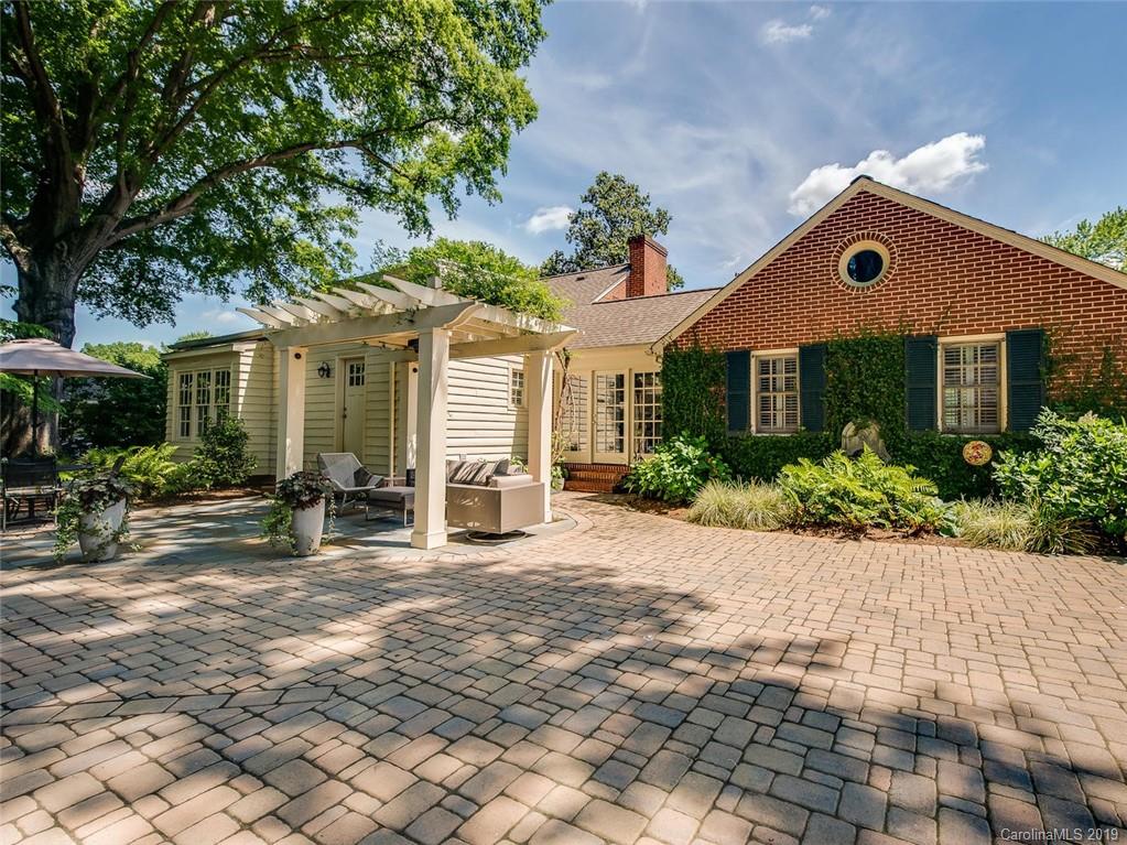2720 Rothwood Drive Charlotte NC 28211