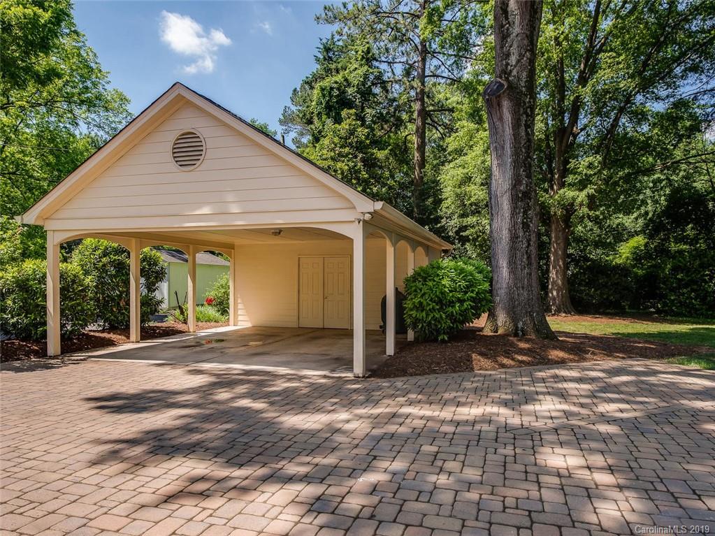2720 Rothwood Drive Charlotte NC 28211