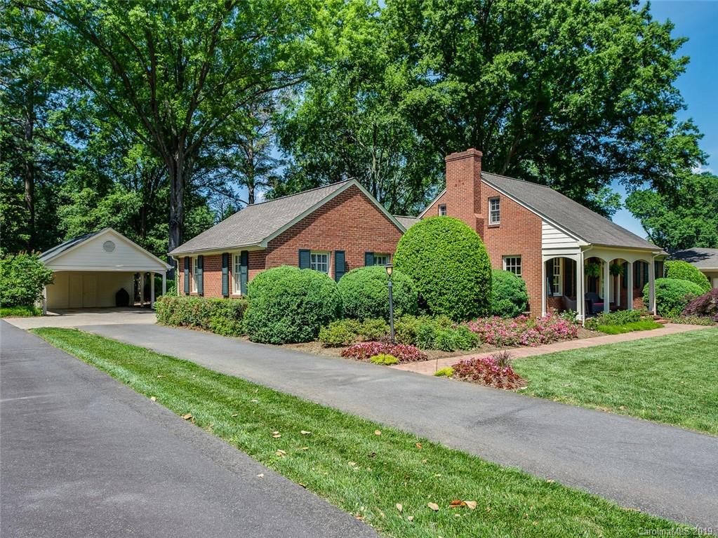 2720 Rothwood Drive Charlotte NC 28211