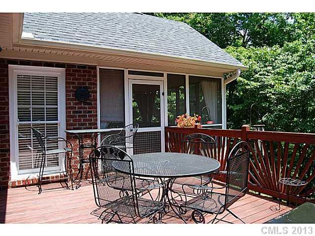 240 Pebble Stone Lane Matthews NC 28104