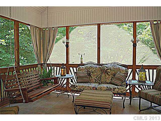 240 Pebble Stone Lane Matthews NC 28104