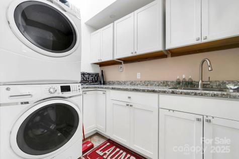 259 Dvdegi Court Brevard NC 28712