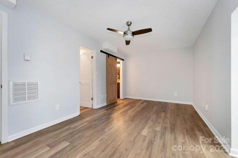 259 Dvdegi Court Brevard NC 28712