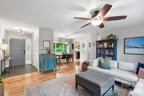 16 Chipping Green Drive Arden NC 28704