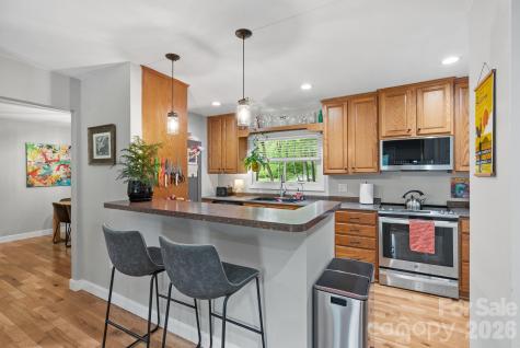 16 Chipping Green Drive Arden NC 28704