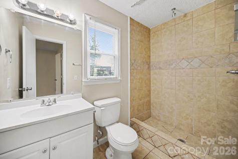 2528 Burkholder Road Charlotte NC 28214