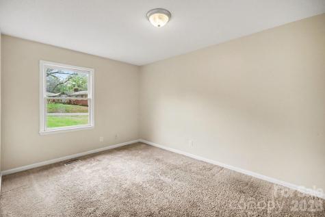 2528 Burkholder Road Charlotte NC 28214