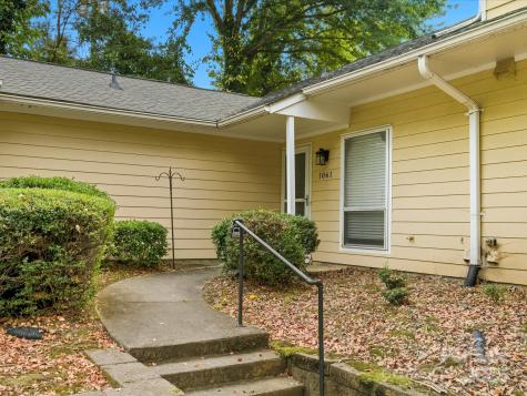 1061 Sardis Cove Drive Charlotte NC 28270