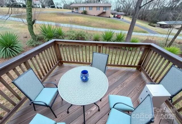 578 30th Avenue Circle NE Hickory NC 28601